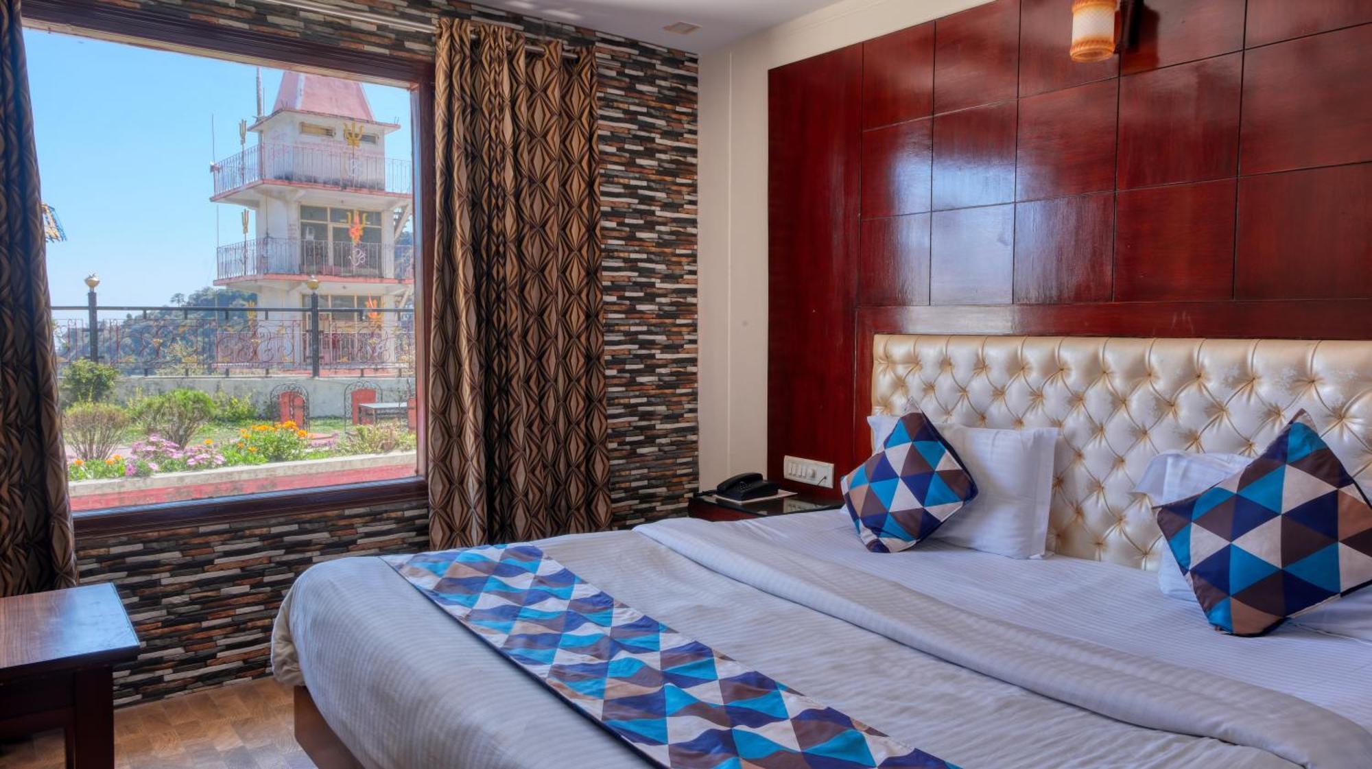 Basera Hotel Массури Экстерьер фото